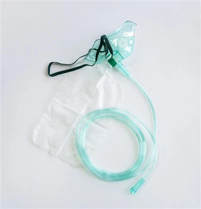 Maschera di ossigeno non respirante